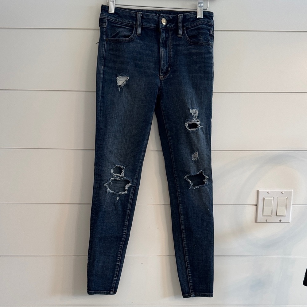American Eagle Women’s 6 R Dark Blue Distressed Hi-Rise Skinny Jeans